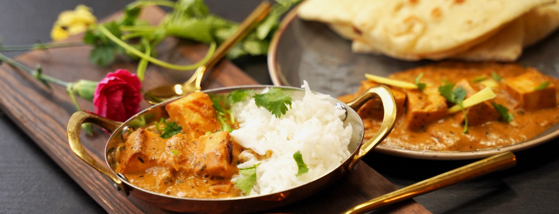 Paneer Lababdar with Naan1